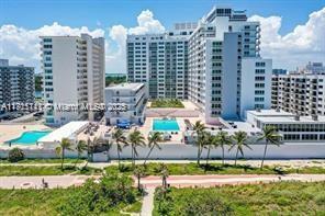 2 of 34 - 5401 Collins Ave 223, Miami Beach, FL