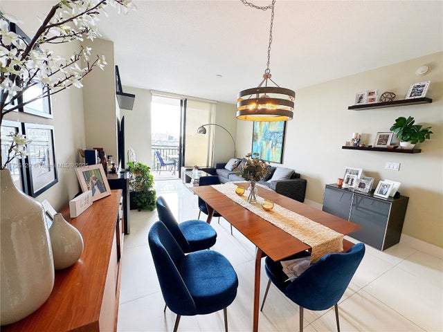 4 of 24 - 888 S Douglas Rd 1210, Coral Gables, FL