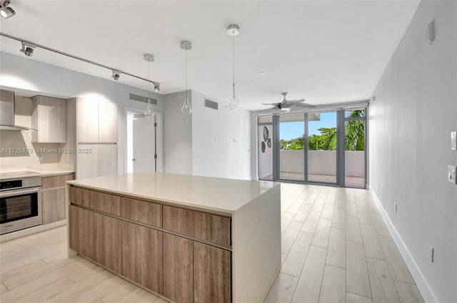 5 of 53 - 111 Se 1st Ave 316, Delray Beach, FL