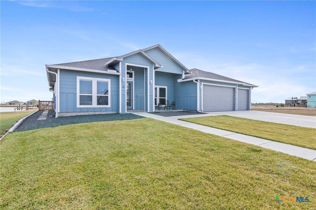 13 Westpointe Drive, Rockport