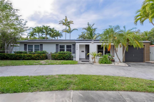 1 of 43 - 1174 Garfield St, Hollywood, FL