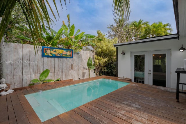 5 of 43 - 1174 Garfield St, Hollywood, FL