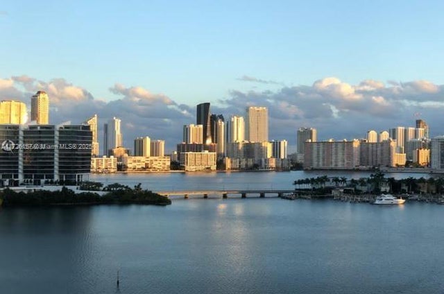 3 of 20 - 3300 Ne 188th St Lph11, Aventura, FL