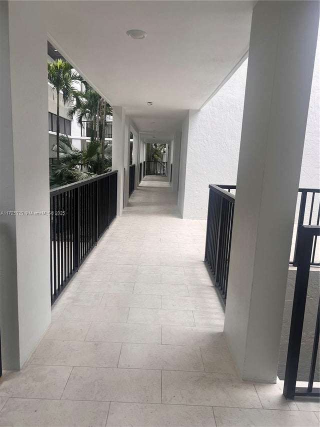 5 of 54 - 55 Ocean Lane Dr 3030, Key Biscayne, FL