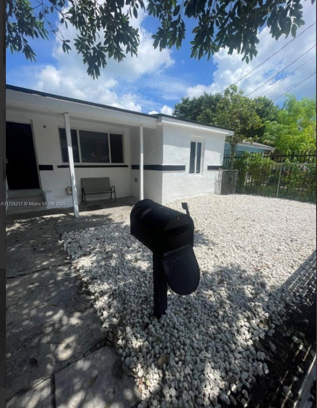 2 of 14 - 1741 Nw 68th Ter, Miami, FL