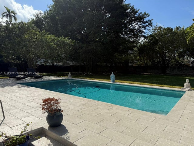 4 of 60 - 12500 Alamanda Dr, North Miami, FL