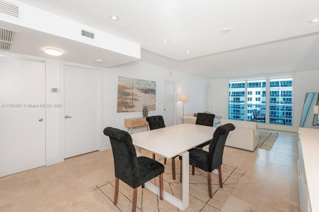2 of 25 - 2301 Collins Ave 1515, Miami Beach, FL