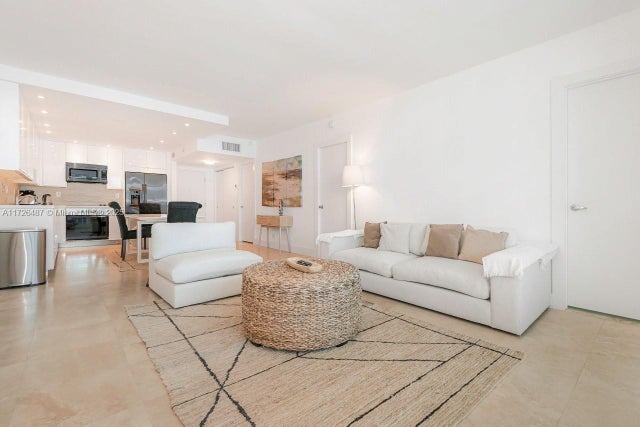 5 of 25 - 2301 Collins Ave 1515, Miami Beach, FL