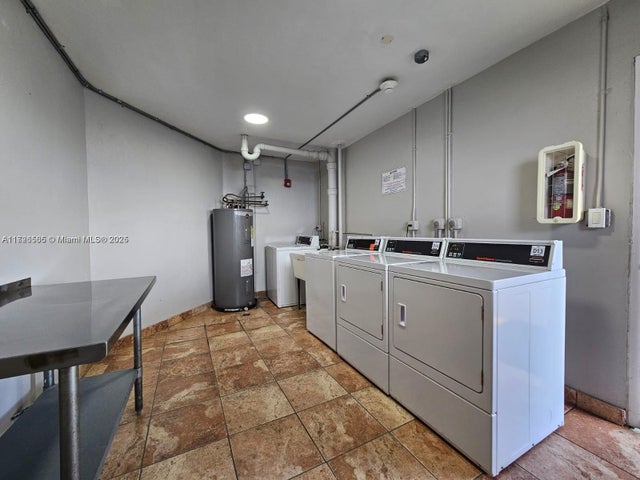 5 of 25 - 1770 Ne 191st St 700-1, Miami, FL