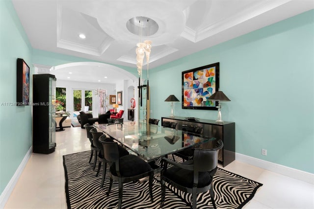 2 of 27 - 3210 Treasure Trove Ln, Miami, FL