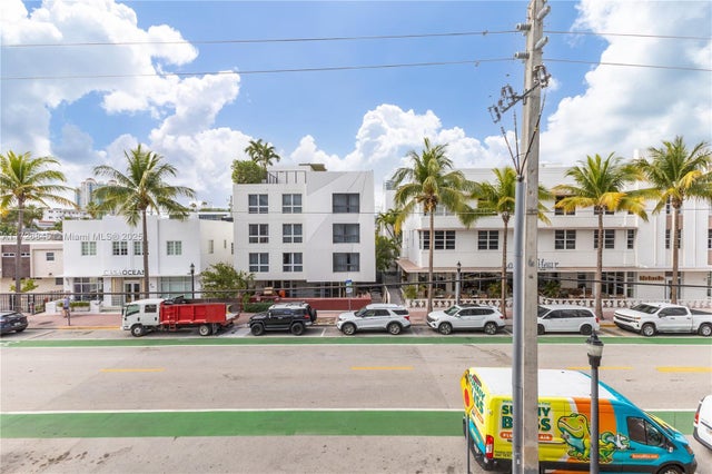 1 of 36 - 345 Ocean Dr 304, Miami Beach, FL