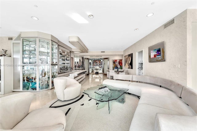 3 of 92 - 10101 Collins Ave 11d+cabana, Bal Harbour, FL