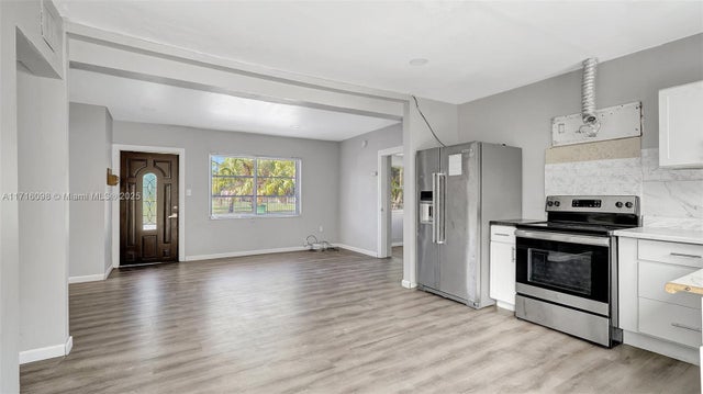 3 of 40 - 1240 Sw 32nd Ave, Fort Lauderdale, FL
