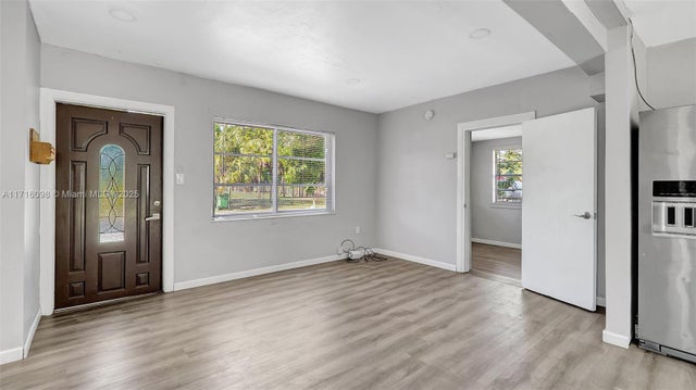5 of 40 - 1240 Sw 32nd Ave, Fort Lauderdale, FL