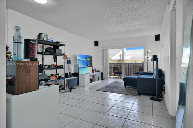 2 of 17 - 10900 Sw 104th St 216, Miami, FL