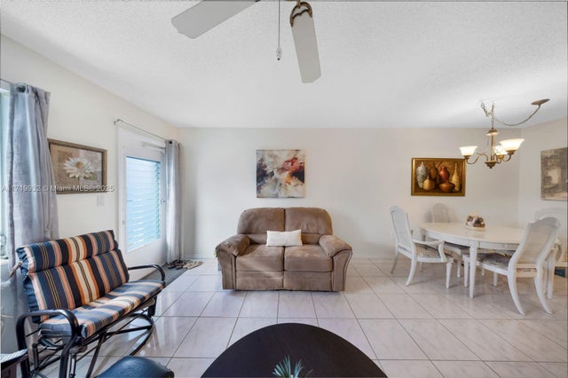 5 of 36 - 15610 Ne 6th Ave 8d, Miami, FL