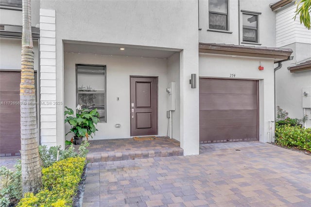 2 of 37 - 274 Sw 159th Pl, Pembroke Pines, FL