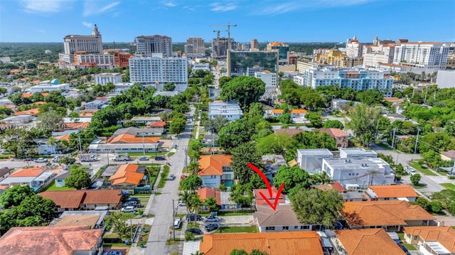 1 of 37 - 3541 Sw 23rd Ter, Miami, FL
