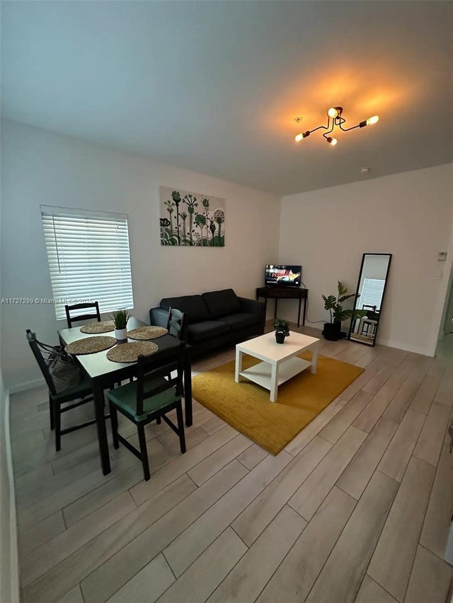 4 of 6 - 1450 Meridian Ave 107, Miami Beach, FL