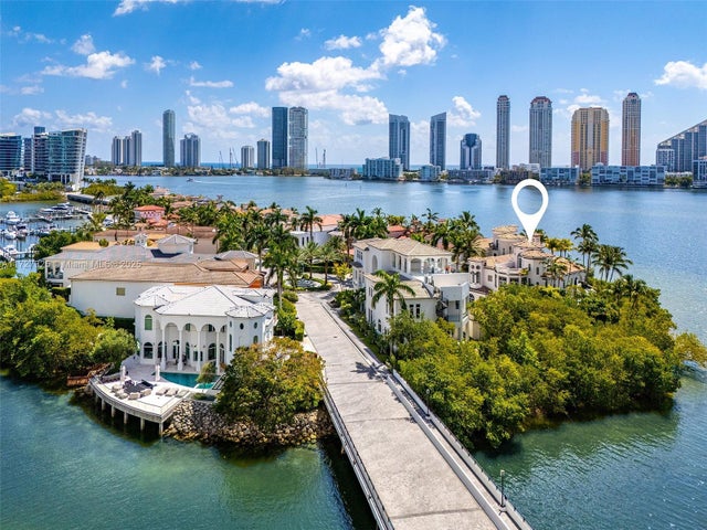5 of 40 - 3914 Island Estates Dr, Aventura, FL