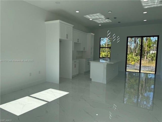 3 of 18 - 3002 68th St W, Lehigh Acres, FL