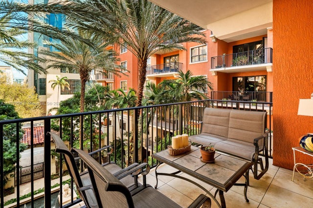 5 of 25 - 100 Andalusia Ave 408, Coral Gables, FL