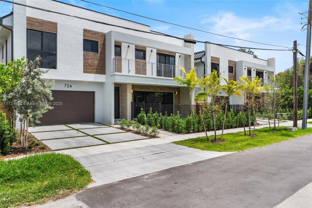 1 of 63 - 724 Sw 8th Way 724, Fort Lauderdale, FL