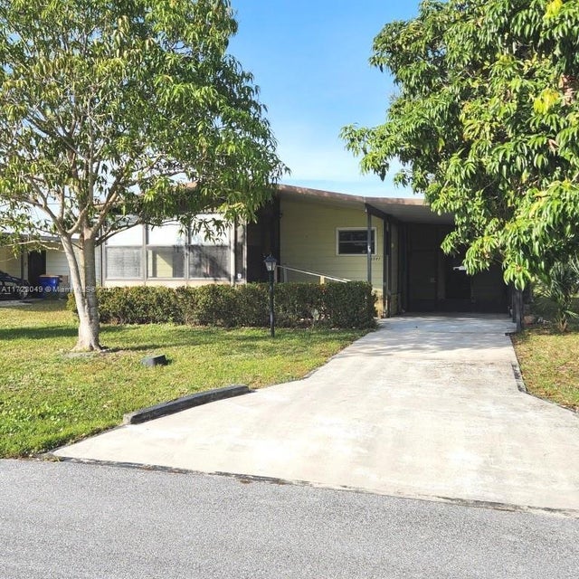1 of 20 - 2847 Sw Thunderbird Trl, Stuart, FL