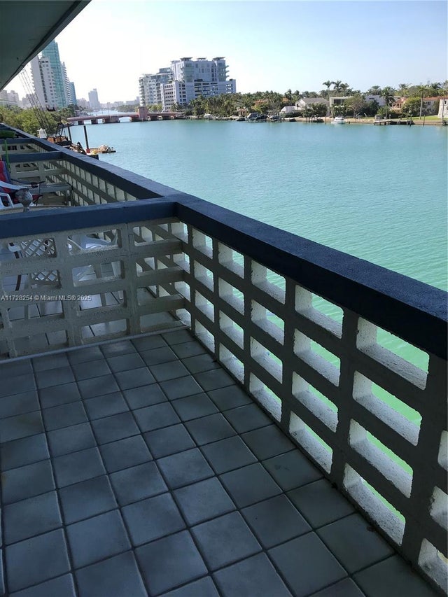 2 of 11 - 6484 Indian Creek Dr 310, Miami Beach, FL