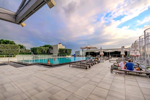 4 of 27 - 777 N Ocean Dr N305, Hollywood, FL