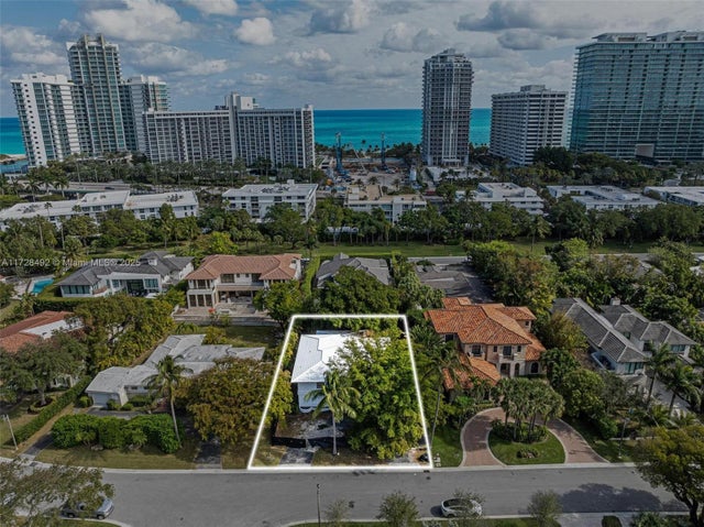 1 of 48 - 253 Bal Cross Dr, Bal Harbour, FL