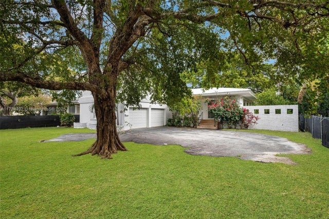 3 of 48 - 253 Bal Cross Dr, Bal Harbour, FL