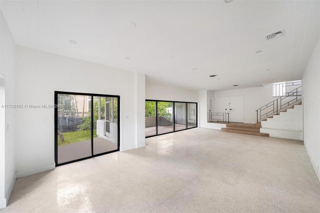 5 of 48 - 253 Bal Cross Dr, Bal Harbour, FL