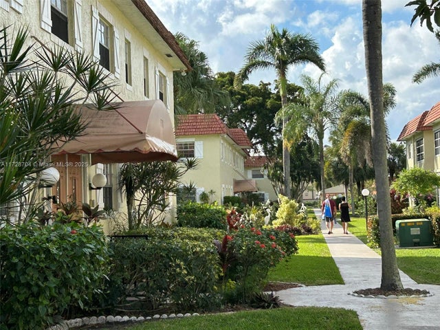 5 of 69 - 5620 Sw 3rd Pl 204, Margate, FL