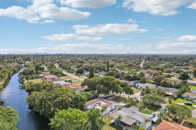 4 of 62 - 299 S Biscayne River Dr, Miami, FL