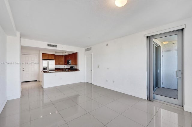 2 of 70 - 1830 Radius Dr 609, Hollywood, FL