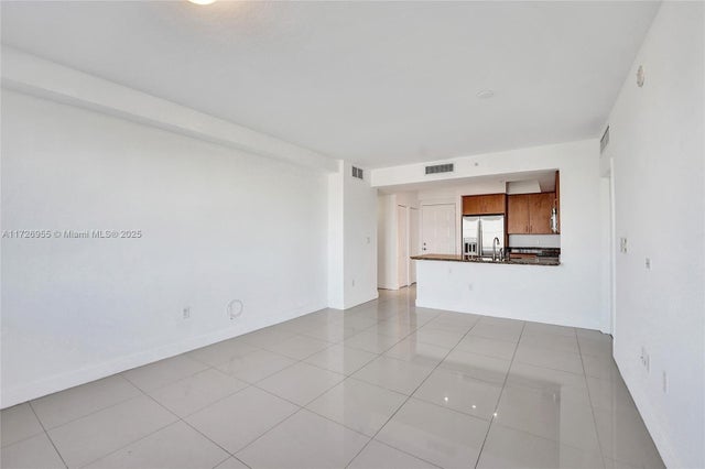4 of 70 - 1830 Radius Dr 609, Hollywood, FL
