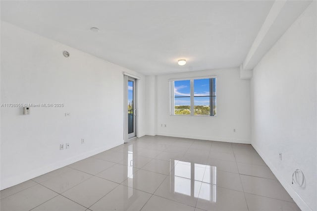 5 of 70 - 1830 Radius Dr 609, Hollywood, FL