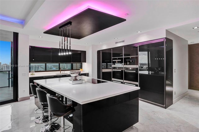5 of 32 - 18555 Collins Ave 2203, Sunny Isles Beach, FL