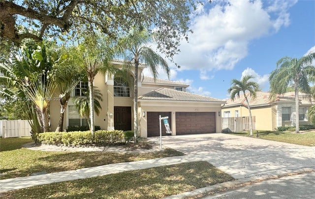 2 of 43 - 1104 Nw 139th Ave, Pembroke Pines, FL