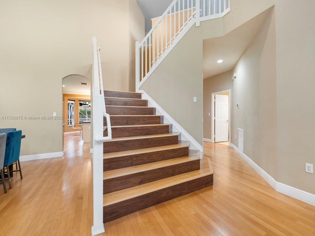 5 of 43 - 1104 Nw 139th Ave, Pembroke Pines, FL