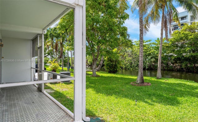 3 of 25 - 50 Nw 204th St H7, Miami Gardens, FL