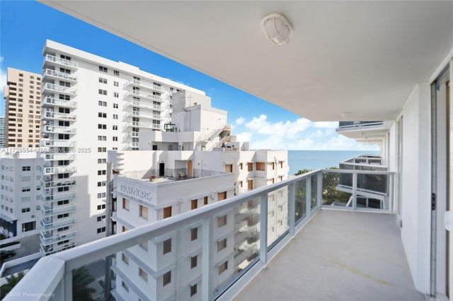 4 of 18 - 2401 Collins Ave 1109, Miami Beach, FL