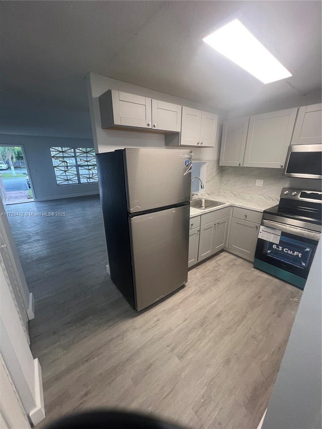 4 of 12 - 271 Nw 177th St B-117, Miami Gardens, FL