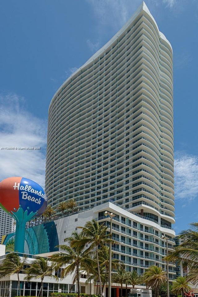 4 of 17 - 4111 S Ocean Dr 3103, Hollywood, FL