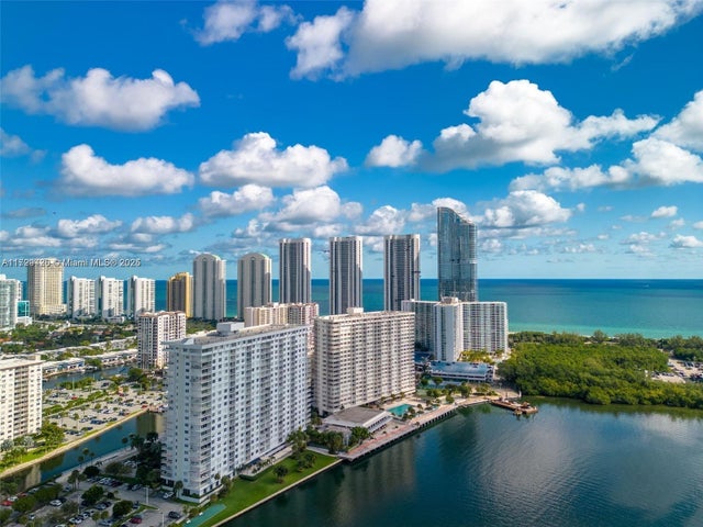 1 of 32 - 300 Bayview Dr 1503, Sunny Isles Beach, FL