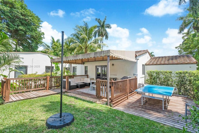 3 of 15 - 185 Nw 86th St, El Portal, FL