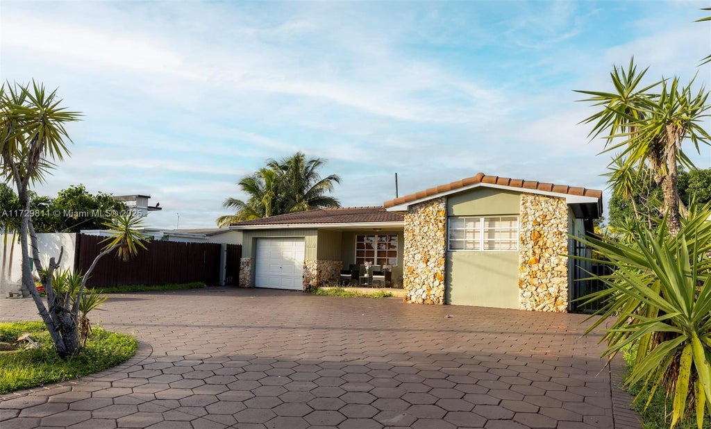 6575 Sw 27th St, Miami