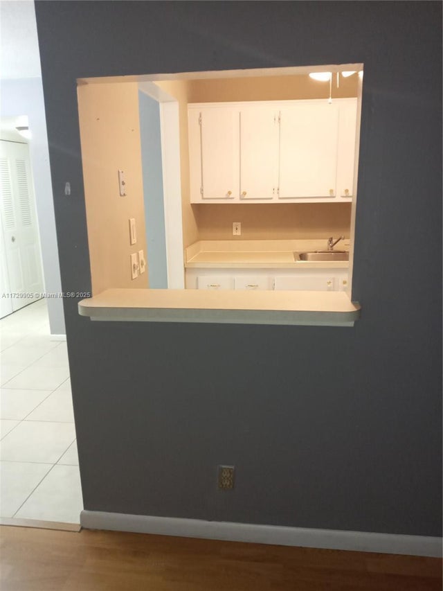 5 of 18 - 390 Windsor Q 390, West Palm Beach, FL