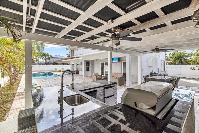 3 of 56 - 15263 Sw 141 St, Miami, FL